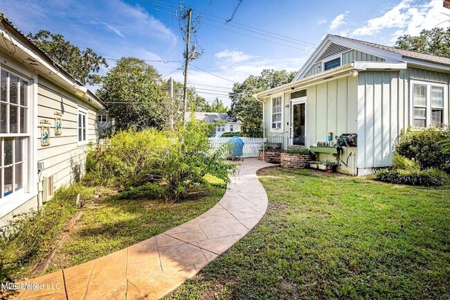 Building Photo - 145 St Francis St