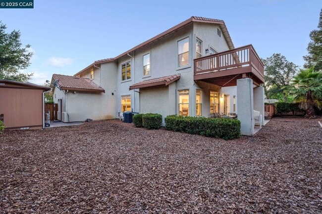 Building Photo - 1105 Peacock Creek Dr