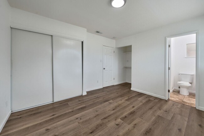 Building Photo - 2590 Cheryl Way