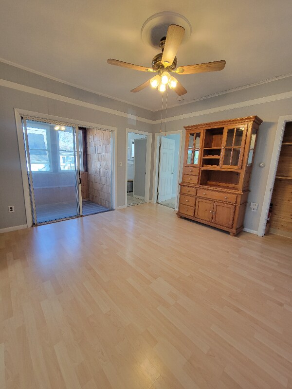 Building Photo - 129 Snow St