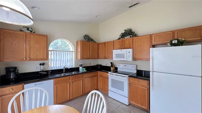 Building Photo - 2676 Autumn Creek Cir