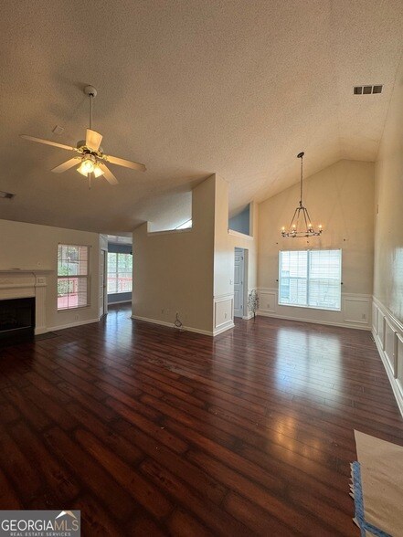 Building Photo - 1840 Arborwood Dr