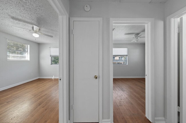 Building Photo - 1531 Louisiana St