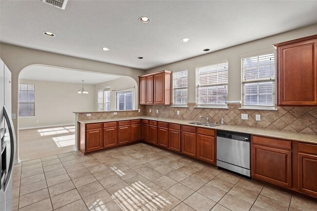 Building Photo - 2008 Spotted Ct