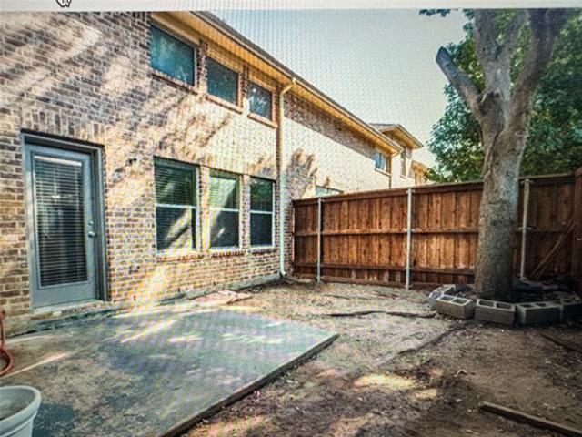 Building Photo - 10059 Summit Run Dr