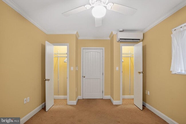 Building Photo - 6605 Ellenwood Dr