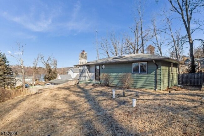 Building Photo - 9 Log Cabin Terrace