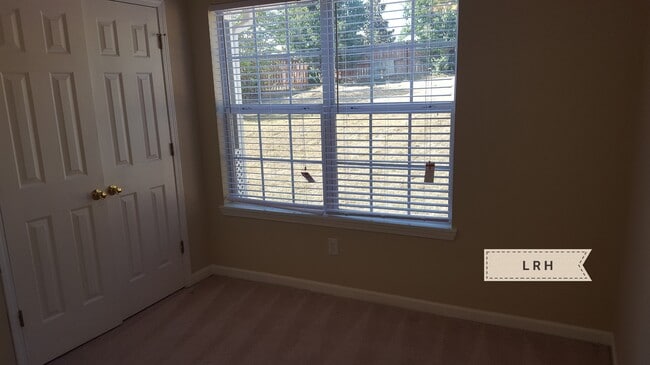 Building Photo - 109 Youpon Dr