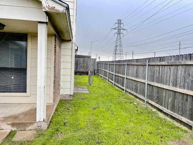 Building Photo - 6451 Woodbeach Dr