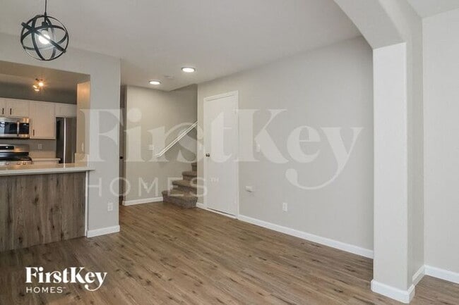 Building Photo - 6944 Dancing Cloud Avenue