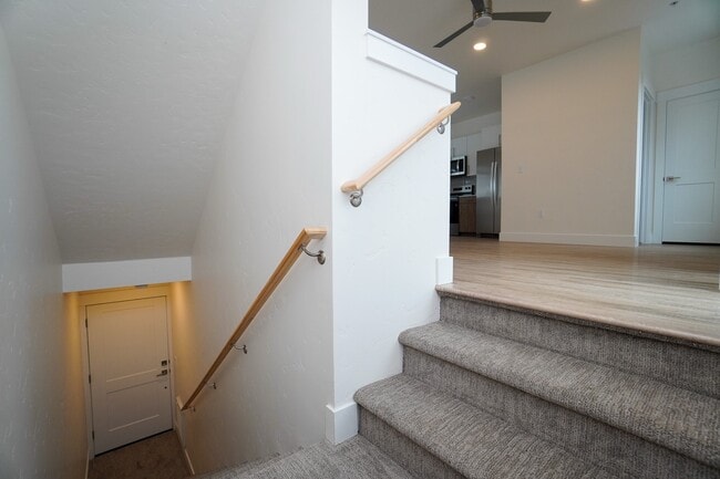 Building Photo - 4618 N Iota Ln