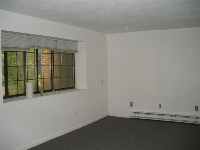 Building Photo - 47 West St