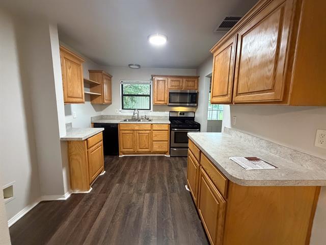 Building Photo - 108 Sunset Cir
