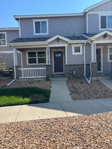 Primary Photo - 6107 Kochia Ct