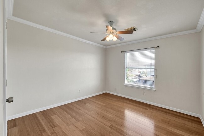 Building Photo - 10130 Woodico Dr