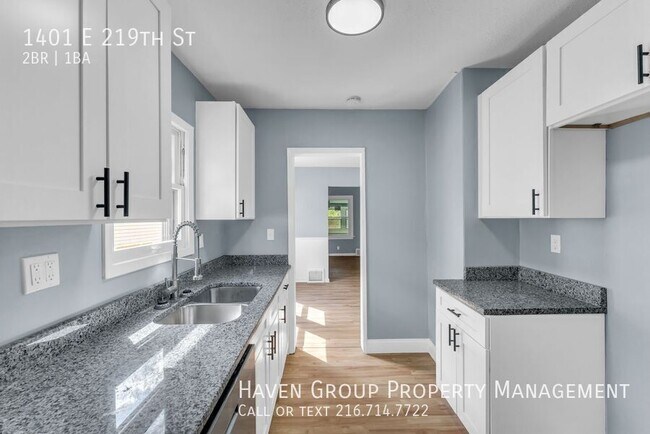 Building Photo - 1401 E 219th St