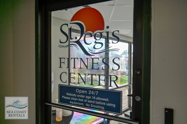 Building Photo - St Regis 3201 @ 2000 New River Inlet Rd
