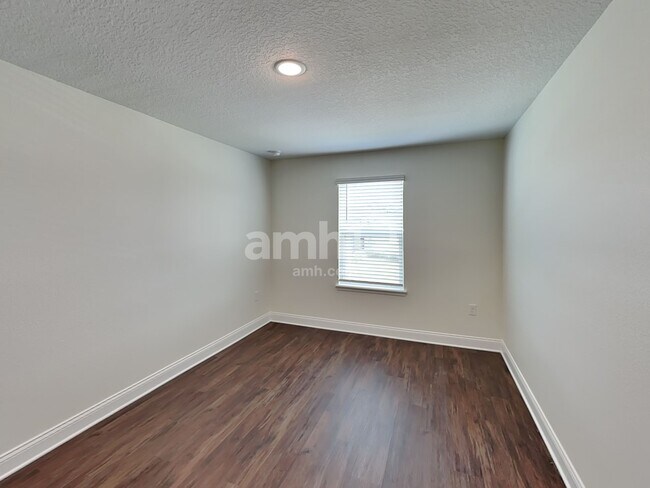 Building Photo - 6126 Little Blf Cir