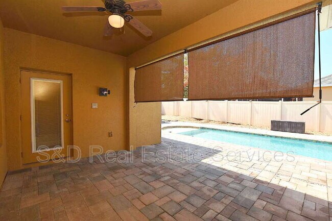 Building Photo - 1977 Wind Meadows Dr