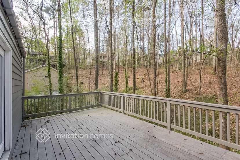 Building Photo - 3895 Rock Mill Pkwy