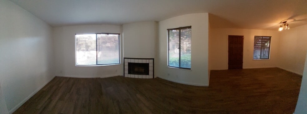 Building Photo - 1280 Coyote Creek Pl