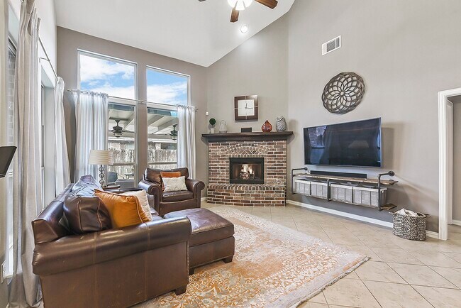 Building Photo - 29019 Blue Finch Ct