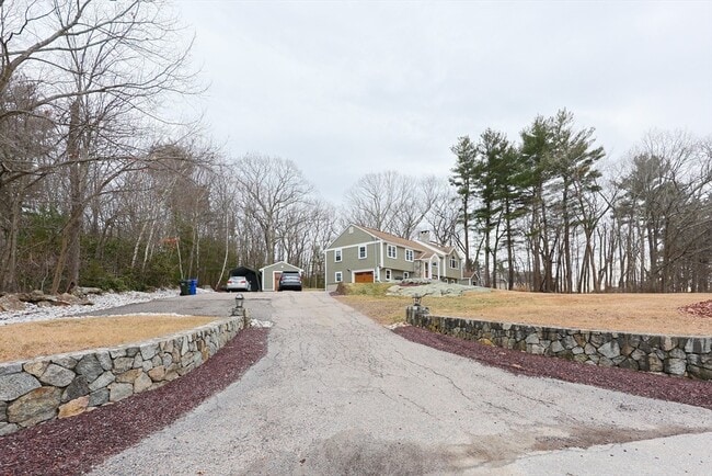 Building Photo - 68 Greene St