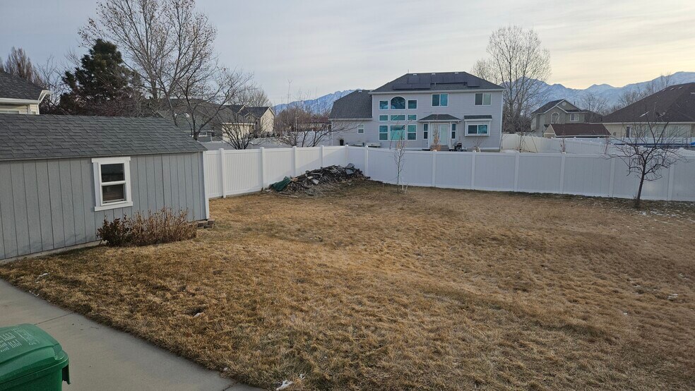 Building Photo - 6511 S Gold Medal Dr