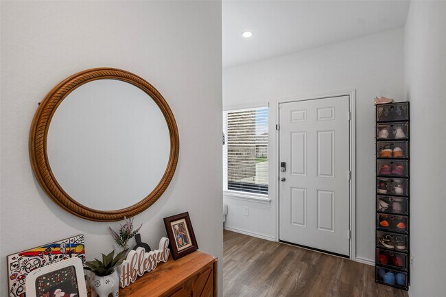 Building Photo - 5223 Mossdale Blf Ln