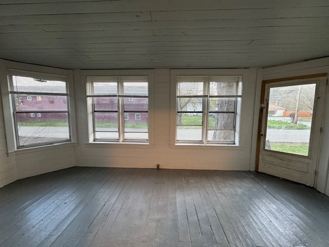 Building Photo - 49 Sargent St