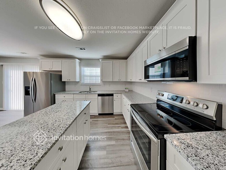 Building Photo - 236 Hunslet Cir