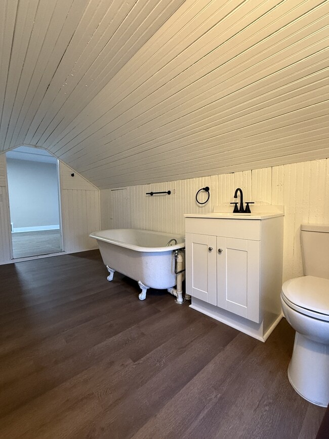 Building Photo - 435 Wyoming St