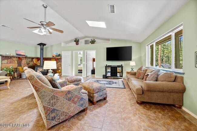 Building Photo - 6641 S Midnight Snap Ln