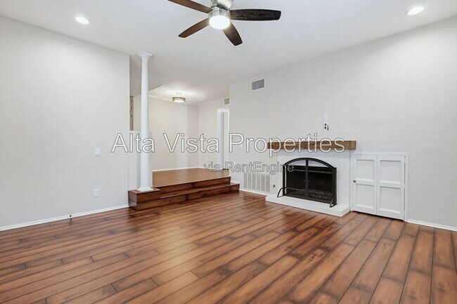 Building Photo - 4204 3rd Avenue