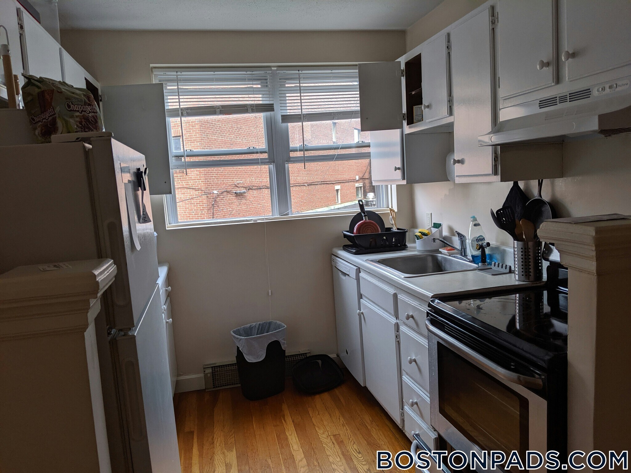 Building Photo - 402 Highland Ave