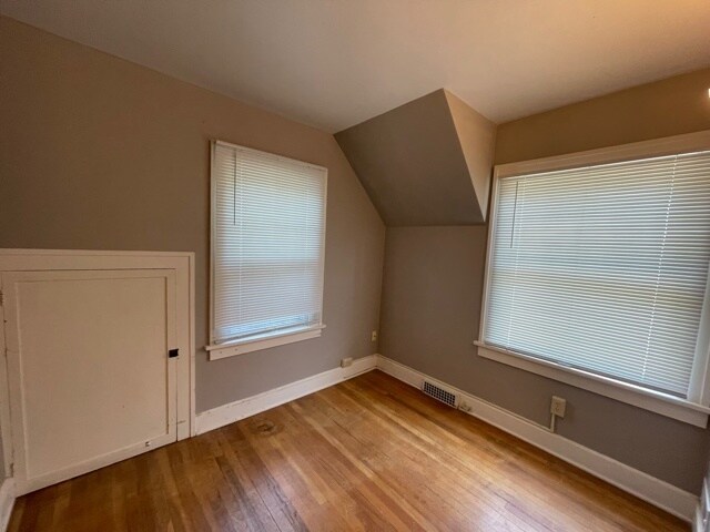 Building Photo - 605 Brookland Park Dr
