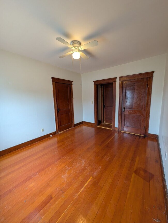 Building Photo - 18-20 Green Street