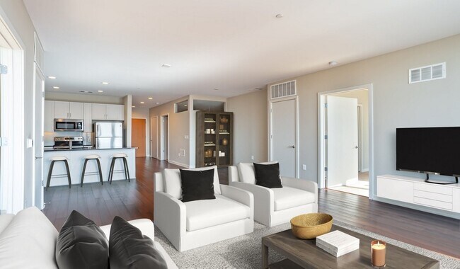 Building Photo - Luxurious 2 Bed on the MainLine