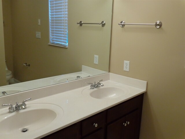 Building Photo - 5404 Silver Grove Ln