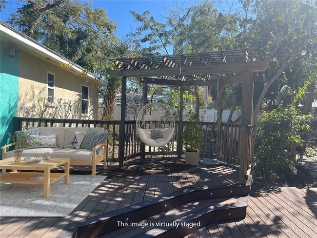 Building Photo - 321 San Jose Dr