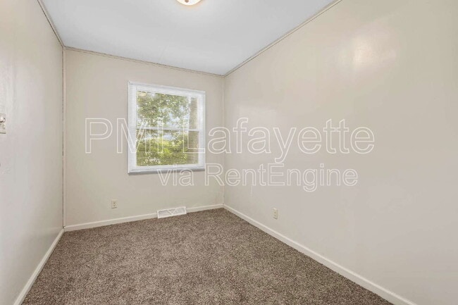 Building Photo - 20 Greenbush Ct