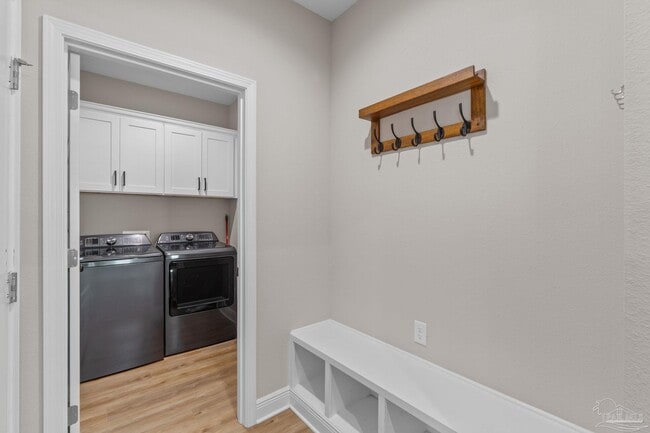 Building Photo - 8553 Sonnyboy Ln