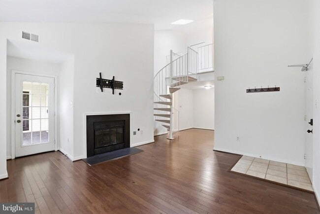 Building Photo - 10208 Ashbrooke Ct