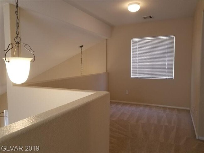 Building Photo - **$350 OFF 1ST MONTH RENT** Centennial Hil...
