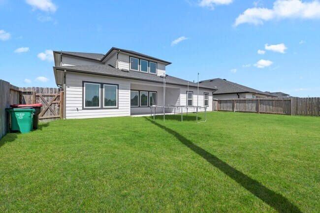 Building Photo - 7326 Audubon Russet Dr