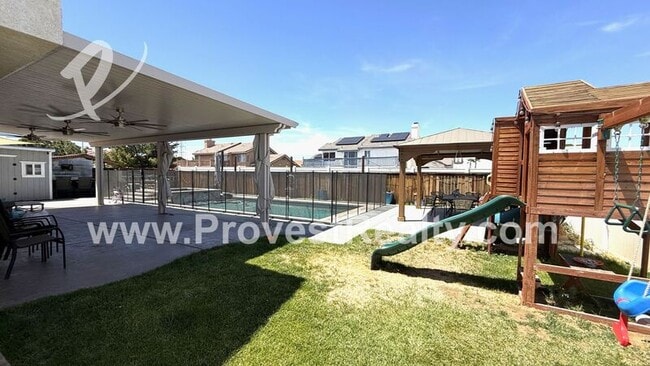 Building Photo - 12988 Claremont Ct