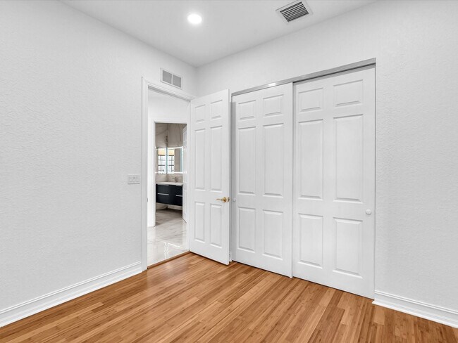 Building Photo - 3530 NW 87th Ave