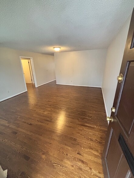 Living Room Entrance - 7242 Old Harding Pike