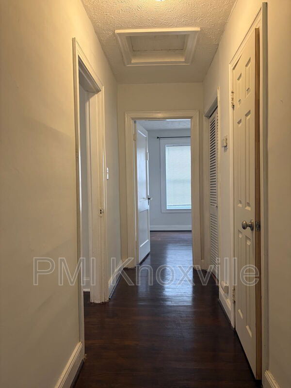 Building Photo - 4032 Walker Blvd