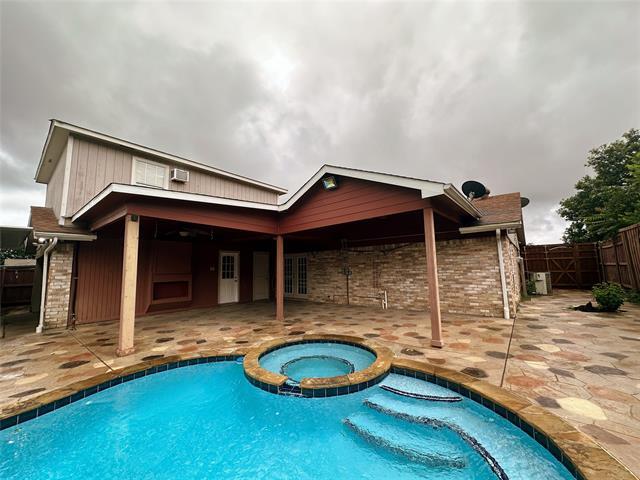 Building Photo - 1817 Andover Dr